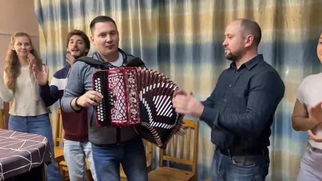 не забывайте ДРУЗЕЙ / забытая песня смотреть онлайн