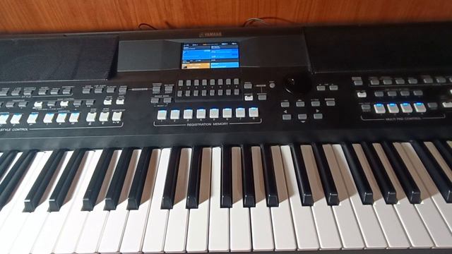 разбор вопроса по Yamaha PSR sx600. отвечаю на Большой комментарий смотреть онлайн