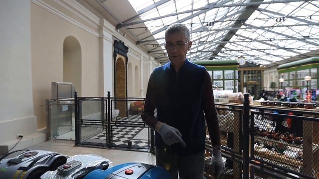 Роботы газонокосилки WIPER (Caiman, Ambrogio) IKE, C80, Blitz XH4 на фестивале СТАРКОН (Vokzal 1853