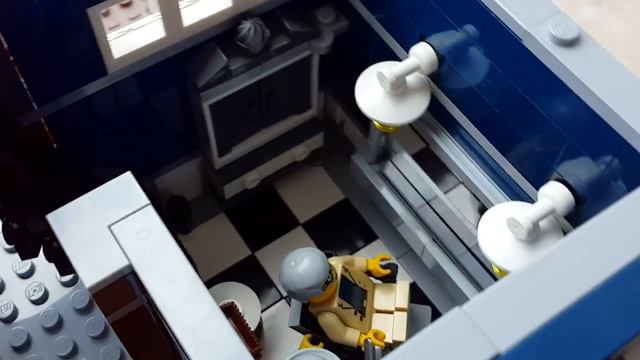 Lego Creator Detectives Office Review (обзор)