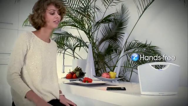 Sony SRS-BTM8 Portable Wireless Speaker смотреть онлайн