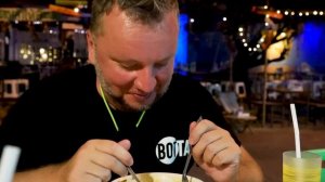 БАНГКОК 2022. НОЧЬЮ ВСЕ РАЗРЕШЕНО? КЕОСАН. УЛИЧНАЯ ЕДА. BANGKOK 2022 KHAO SAN ROAD.