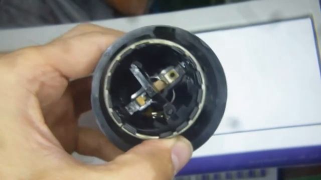 Бычий глаз. Потолочный плафон ВАЗ-2109. смотреть онлайн