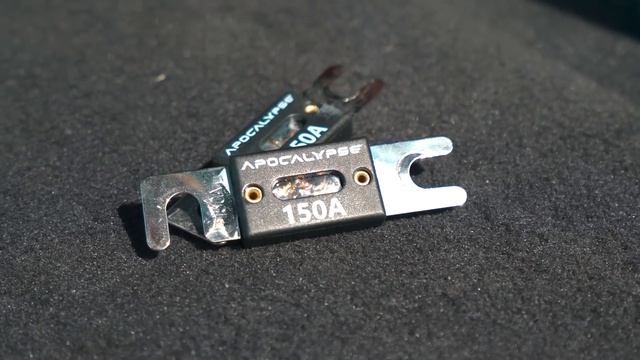 АВТОЗВУК НА VK FEST 2023. 16 САБВУФЕРОВ BASSVLOG СРЫВАЮТ ВОЛОСЫ. РЕАКЦИЯ ДЕВЧОНОК НА МОЩНЫЙ БАСС смотреть онлайн