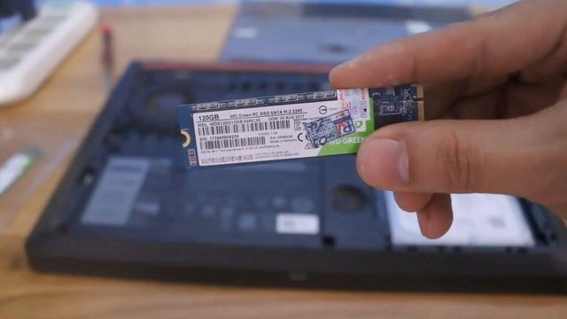 Hướng dẫn thay SSD Dell inspiron 7559 | Upgrade SSD dell inspiron 7559 смотреть онлайн