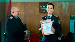 Захватывающий сериал "Двойная жизнь" - на Первом канале