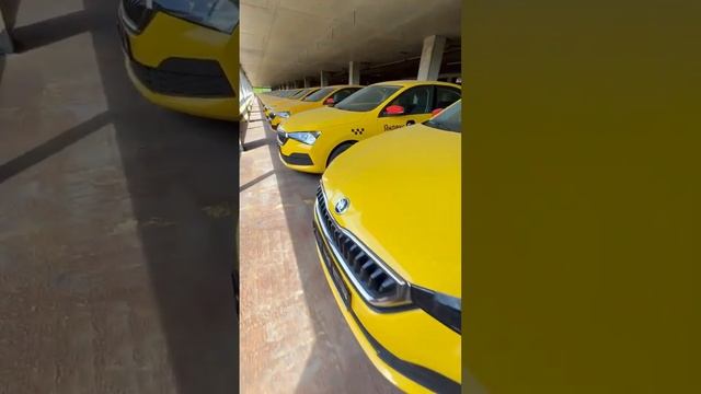 Аренда такси в Москве 89650657776 моментум смотреть онлайн