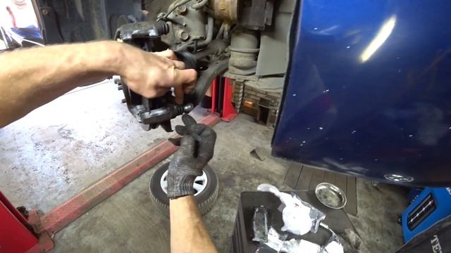 Рубрика: "Диагностика без обмана" Camry. Отличия оригинальных направляющих суппортов от контрафакта смотреть онлайн