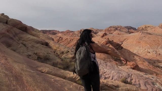 Valley of Fire State Park, NV | My Top 3 Hikes! смотреть онлайн