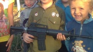 Сказки из жизни # 14 / Дети всегда будут играть в войнушку