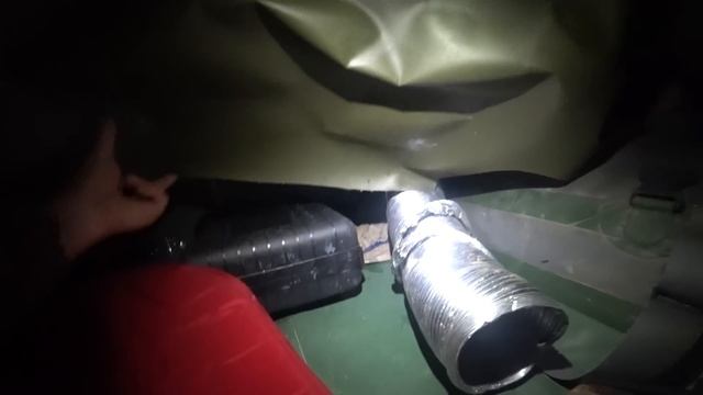 ДИКИЙ ЖОР БЕЛИ И ЖАДНОСТЬ ЩУК. ЗИМНЯЯ РЫБАЛКА С НОЧЕВОЙ БЕЗ ПАЛАТКИ ПРЯМ НА ЛЬДУ! смотреть онлайн