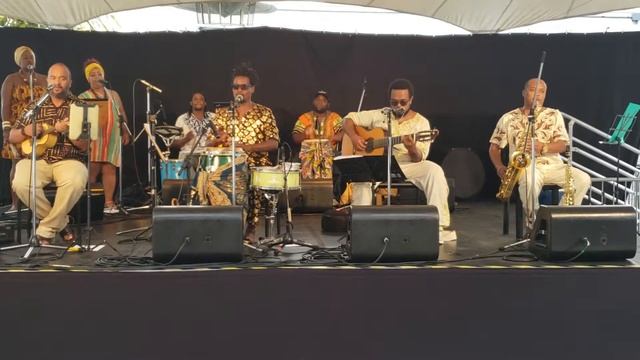 BANTO SAMBA CLUB - SESC SJC 17/01/19 - MODARUÊ смотреть онлайн