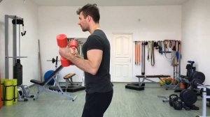 Сгибание рук с гантелями на бицепс. Упражнения с гантелями. Укрепляем двуглавую мышцу плеча-бицепс!