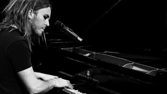 Tim Minchin - If This Plane Goes Down (piano cover) смотреть онлайн