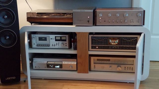 Sony XA1200ES, Sony TA3120, Pioneer SA7100, JVC SEA 80 and Jamo C97 смотреть онлайн