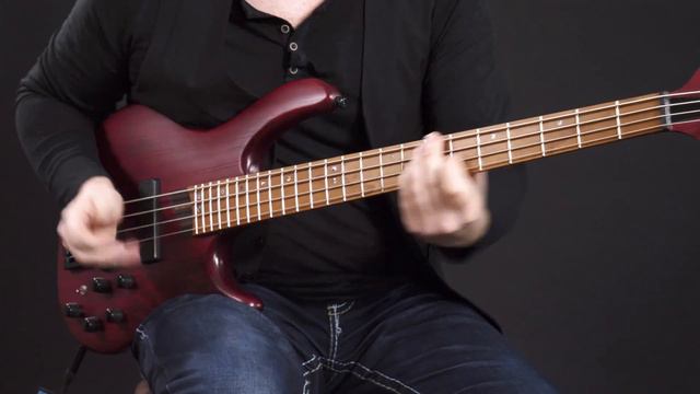 Cort Bass B4 Plus ASRM @BassTheWorld.com смотреть онлайн