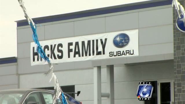 Local Subaru dealer sells to Hicks Family смотреть онлайн
