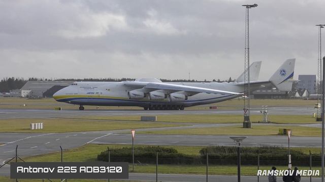 WORLDS LARGEST CARGOPLANE Antonov 225 Billund Airport DK 05.02.2022 смотреть онлайн
