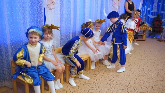 Утренник в детском саду. Встреча нового 2022 года. Детский сад, видео, харьков. смотреть онлайн