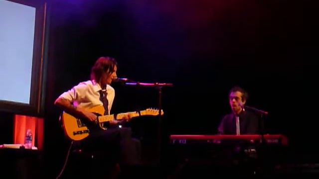 Sarah Bettens à l'Aéronef смотреть онлайн