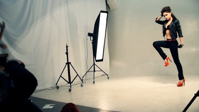 Занятие в модельной школе RiseUp ModelsSchool смотреть онлайн