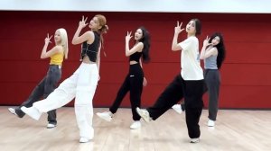 ITZY(있지) - 'CAKE' Dance Practice Mirrored