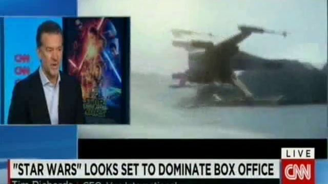 CNN talks to Founder of Vue International about Star Wars advance sales success смотреть онлайн