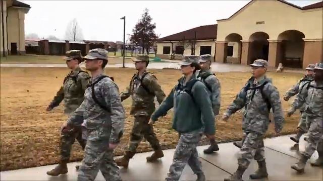 Officer Training School Alpha Flight Marching Dec. 2018 смотреть онлайн