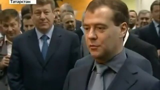 Медведев о керамоизоле.flv смотреть онлайн