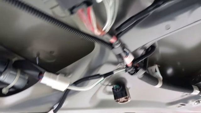 Toyota Sienna 2011 license plate bulb changing, How to ! смотреть онлайн