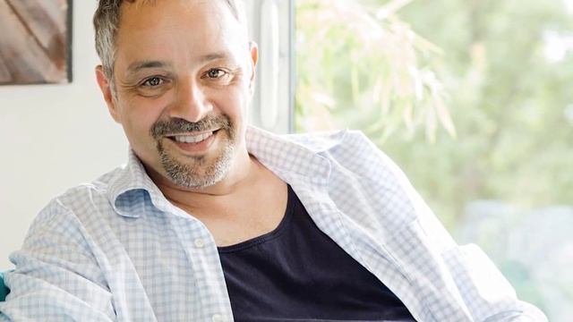 Пока она работала за троих, ее муж развлекался с девицами, но когда она узнала правду…