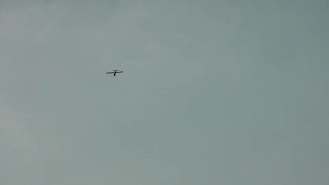 My 2 Years old and 5 years Old Kids Flying Mini RC Plane смотреть онлайн