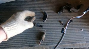 ВАЗ 2114 Замена Резонатора (Дополнительного глушителя)