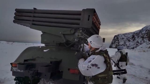 Учение противодиверсионного отряда ТОФ на Камчатке - Солдаты России - OiN Одни из Нас смотреть онлайн