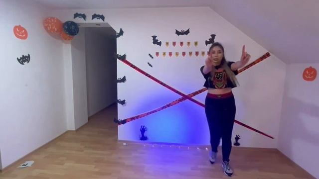 Kay One feat Cristobal- Bachata | Zumba Choreo by Renata смотреть онлайн
