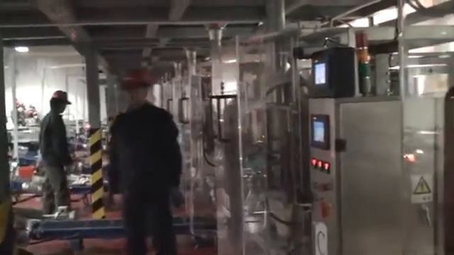 Курица упаковочной машины: Машина упаковки арахиса смотреть онлайн