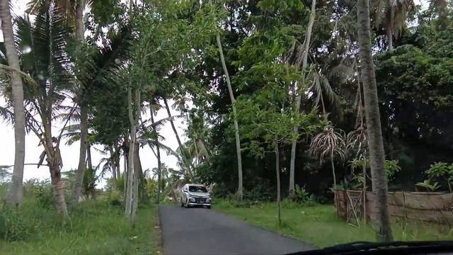 Kanto Lampo Waterfall, Bali, Indonesia آبشار کانتو لامپو در بالی смотреть онлайн