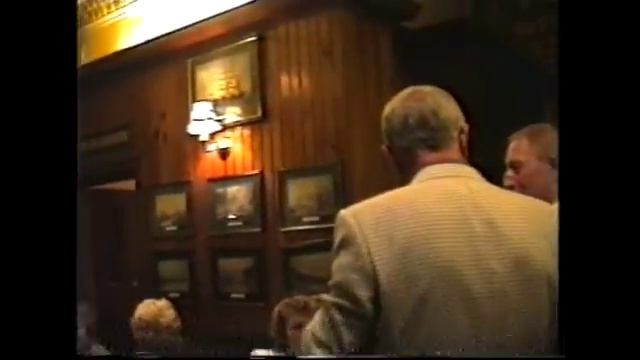 Pub Singalong at The George part 2 (Isle of Dogs, London) смотреть онлайн