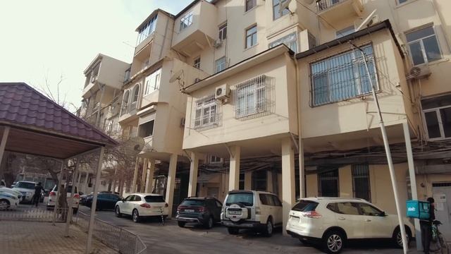 Последний день в Баку – в поисках пешеходного перехода смотреть онлайн