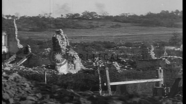 Allied tanks operate through smoke during World War I HD Stock Footage смотреть онлайн