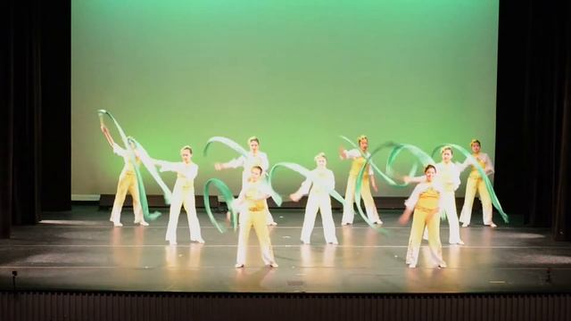 "Majestic Beauty" by YMCA Teens & Seniors and CCCC смотреть онлайн