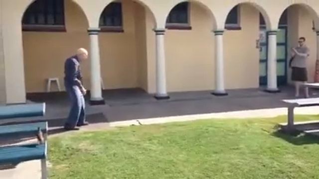 Дед - каратист смотреть онлайн