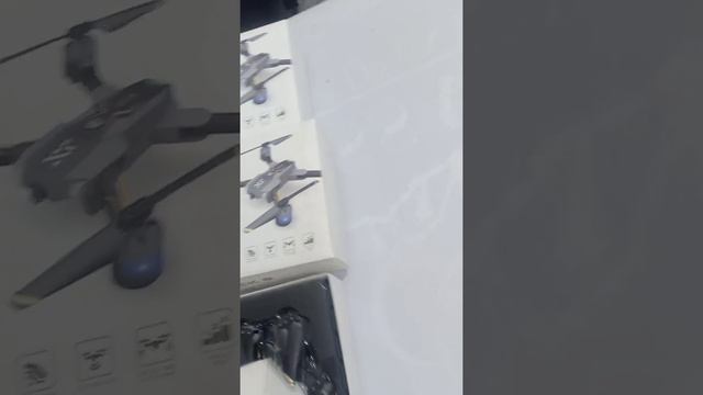 Foldable Drone 2.4G x-pack 8 -cheapest drones смотреть онлайн