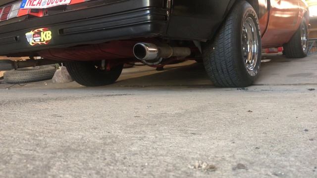 Sound Chevrolet Monte Carlo 1979 смотреть онлайн