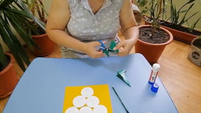 Мастер-класс: "Ягода-малинка" (аппликация из ватных дисков) смотреть онлайн