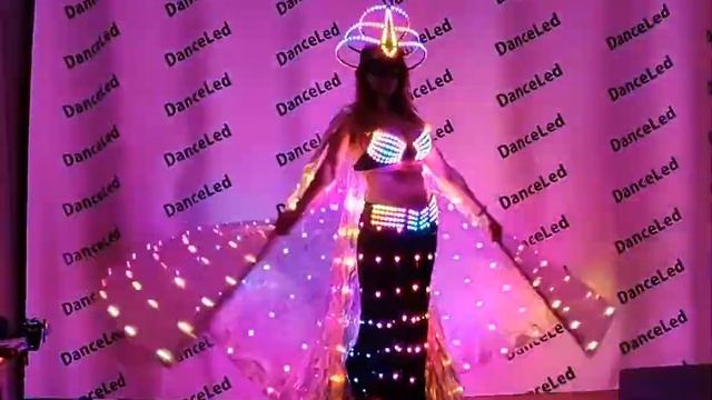 Пиксельные крылья увеличенной плотности +лиф,пояс,юбка,корона/Pixel wings+ bodice,belt,skirt,crown смотреть онлайн