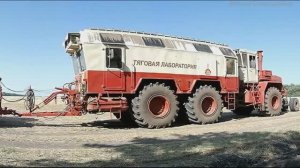 Редкий трактор Кировец 6Х6 ЗВЕРСКАЯ МОЩЬ легендарного трактора К 700.