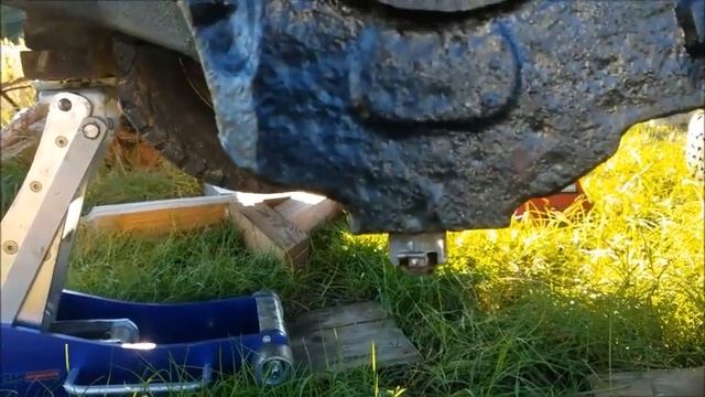 GMT400 FRONT SUSPENSION REPLACEMENT - PT4 (Installation 2) смотреть онлайн