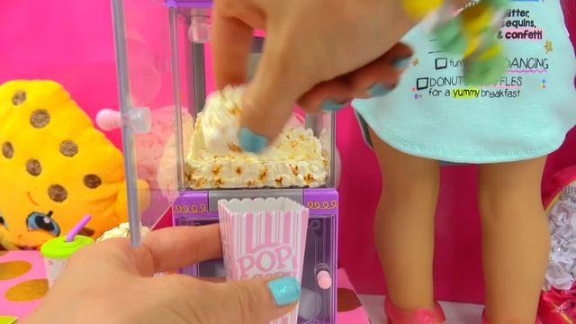 American Girl Doll Popcorn Machine & Pop Corn Box of Surprise Eggs and Mystery Blind Bags смотреть онлайн