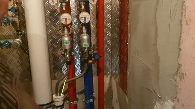 Сборка узла водоподготовки в квартире. Москва, ул. Героев Панфиловцев. смотреть онлайн